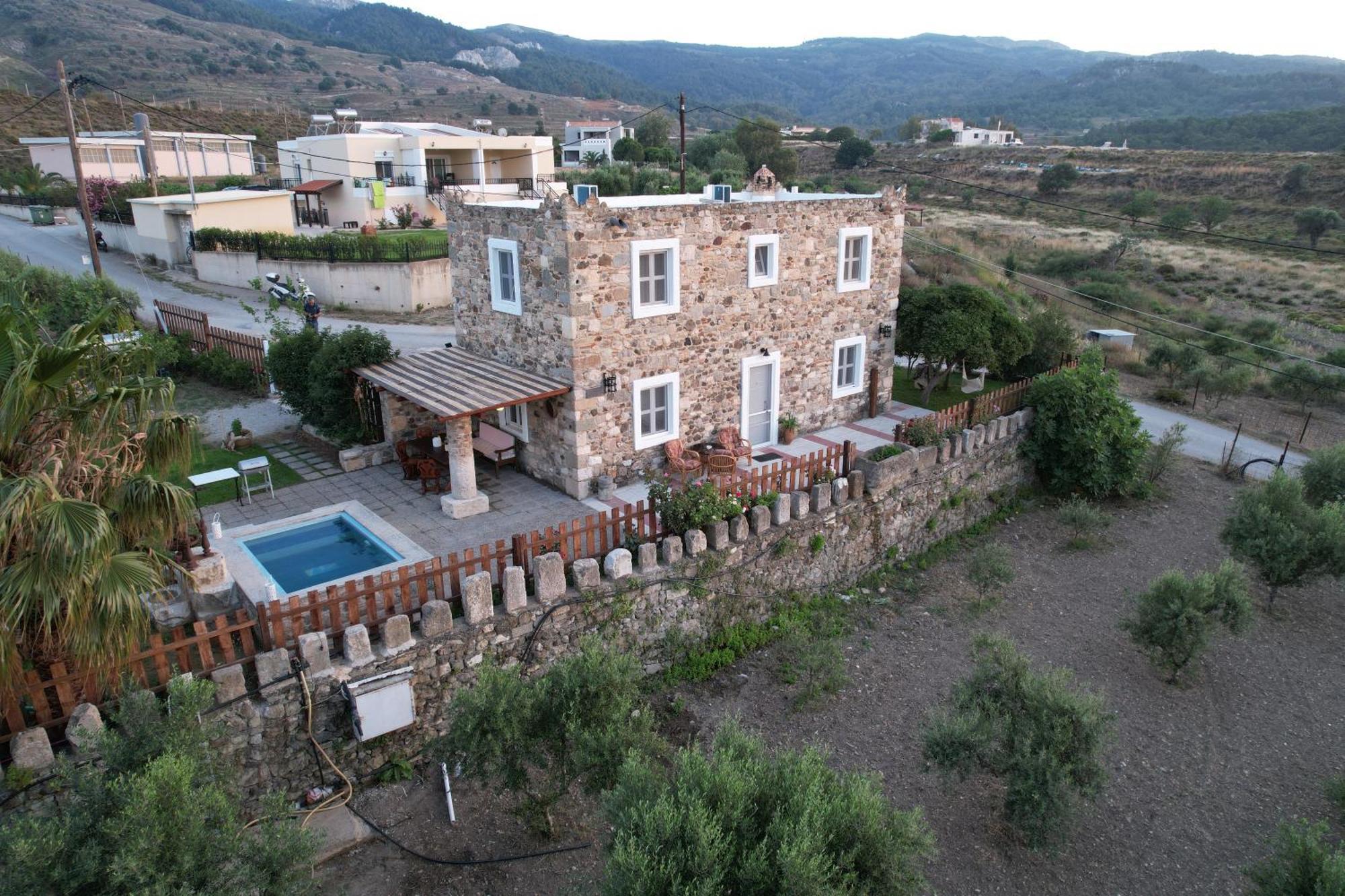 Traditional Kos Villa With Swimming Pool, Lawn Yard And Bbq Kültér fotó